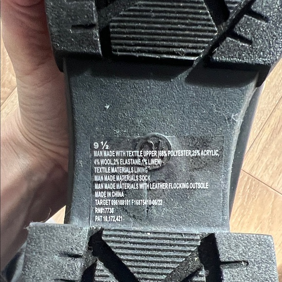 NWOT Target Chelsea Boot - Picture 3 of 3